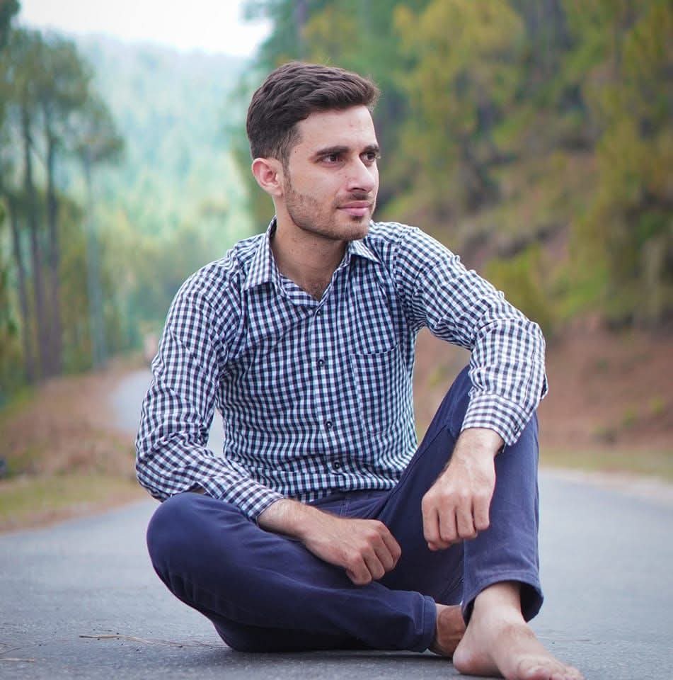 Syed Uneeb Hussain